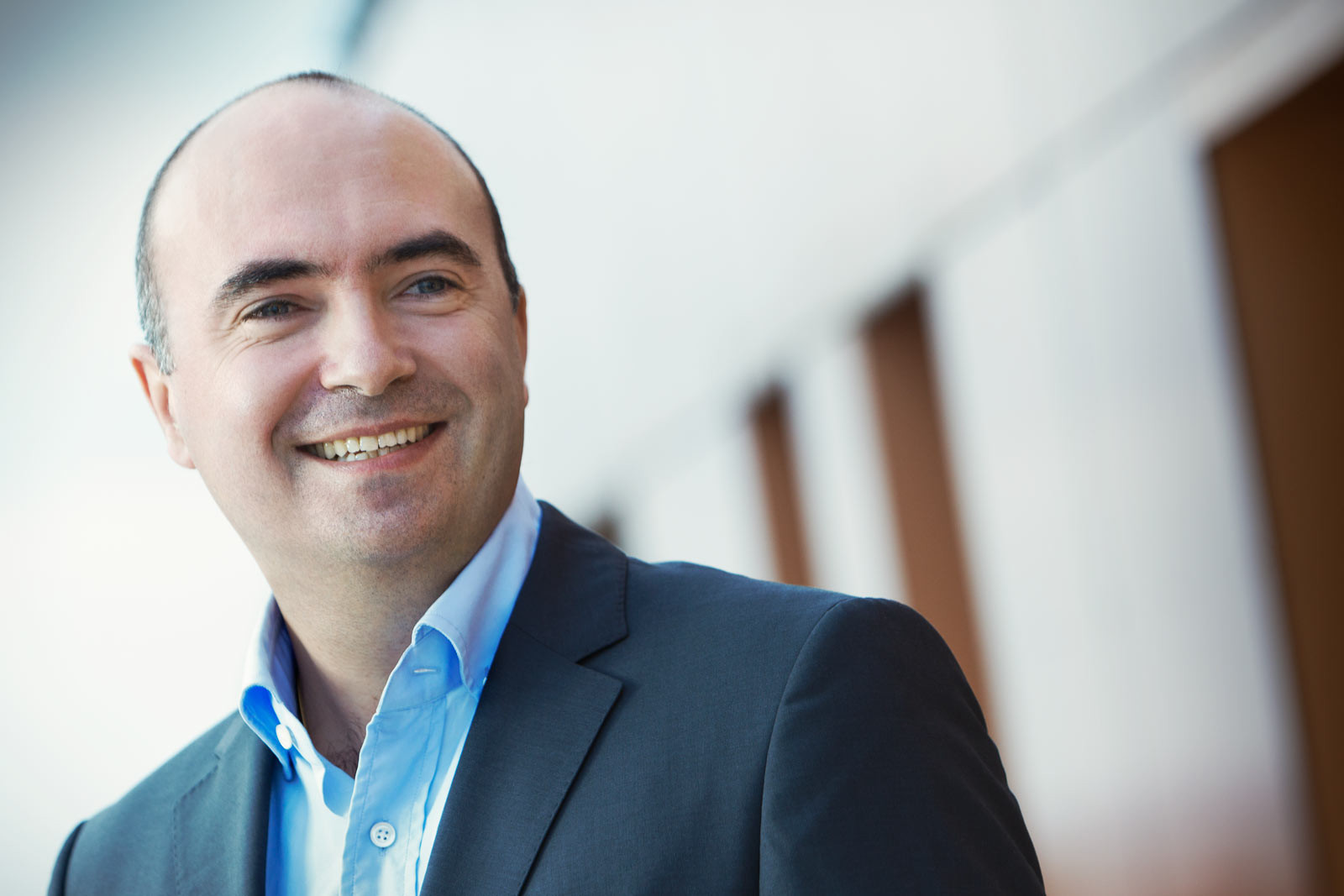 portrait-corporate-situation